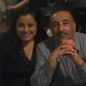 Meet your Posher, Carlos